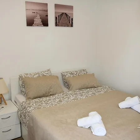 Kreso Apartman *